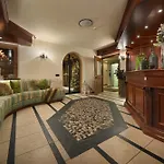 Primula Hotel