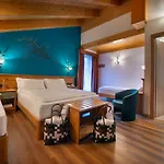 Primula Hotel 3*