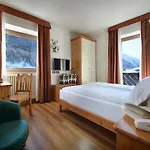 Primula Hotel