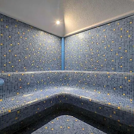 Primula Hotel 3*