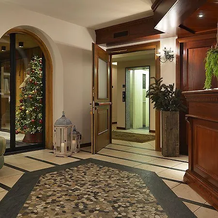 Primula Hotel
