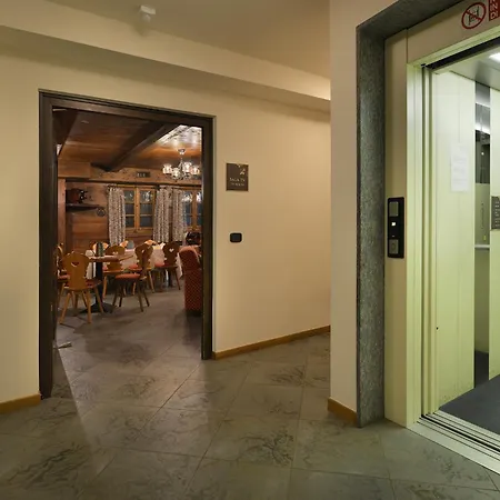 Primula Hotell 3*