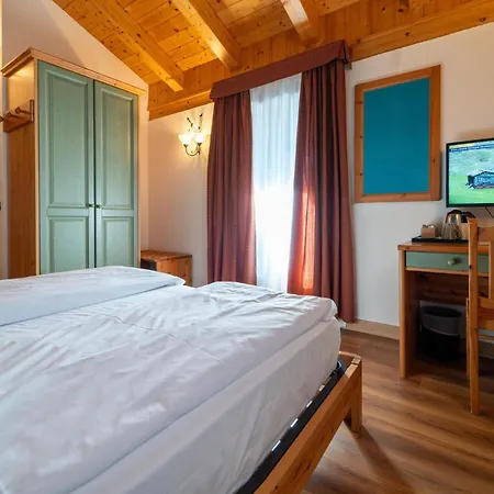 Primula Hotel 3*